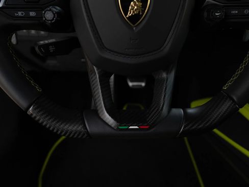 Used 2024 Lamborghini Revuelto AWD/4WD image 53