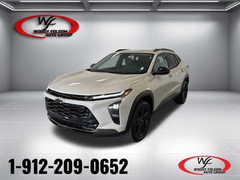 New 2026 Chevrolet Trax ACTIV w/ Driver Confidence Package FWD image 1