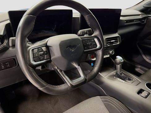Used 2024 Ford Mustang GT RWD image 11