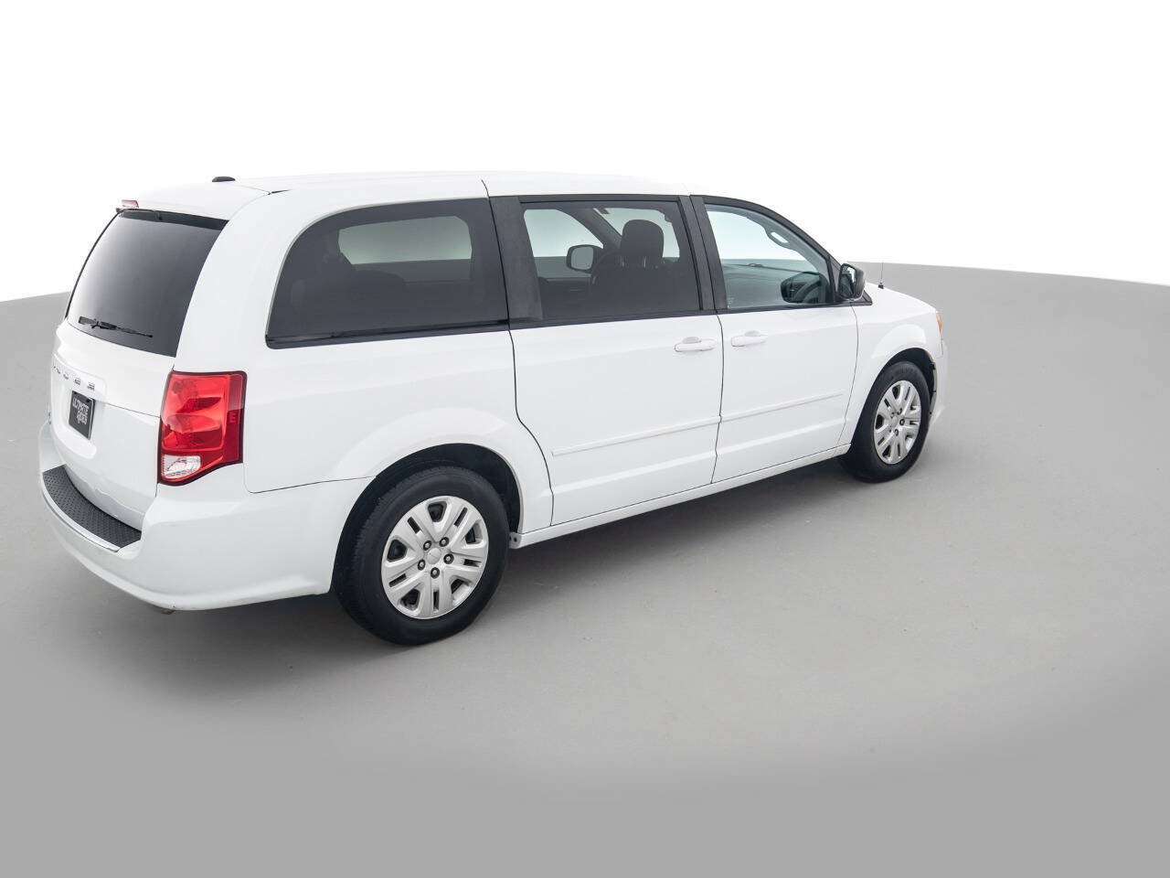 Used 2016 Dodge Grand Caravan SE w/ Quick Order Package 29E SE FWD image 5
