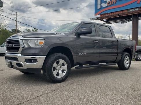 Used 2019 RAM 1500 Big Horn AWD/4WD image 8