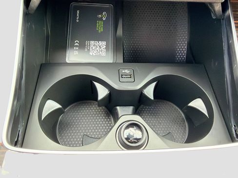 New 2026 BMW X5 xDrive50e w/ Executive Package image 31