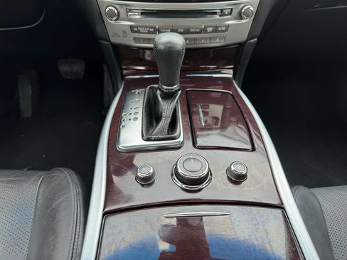 Used 2011 INFINITI M37 w/ Premium Pkg image 18