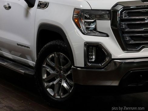 Used 2020 GMC Sierra 1500 SLT w/ SLT Premium Package AWD/4WD image 3