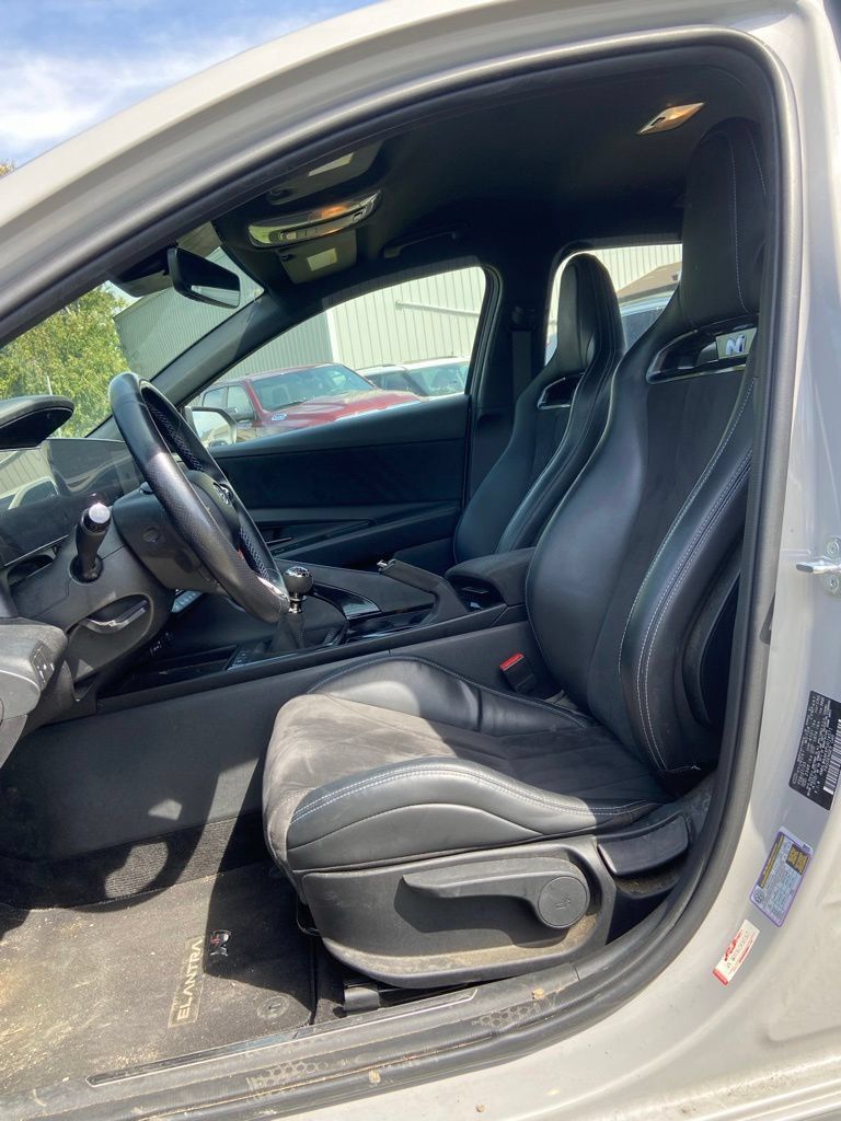 Used 2023 Hyundai Elantra N FWD image 11