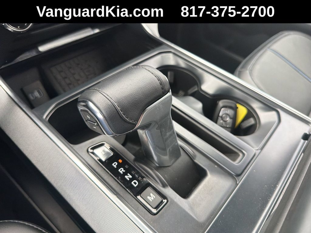 Used 2024 Ford F150 Platinum AWD/4WD image 25