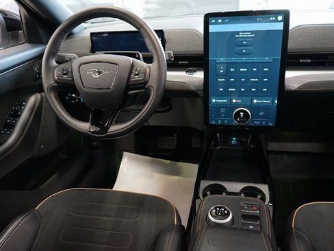 Used 2022 Ford Mustang Mach-E GT image 10