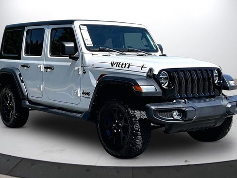 Used 2022 Jeep Wrangler Unlimited Sport AWD/4WD image 2