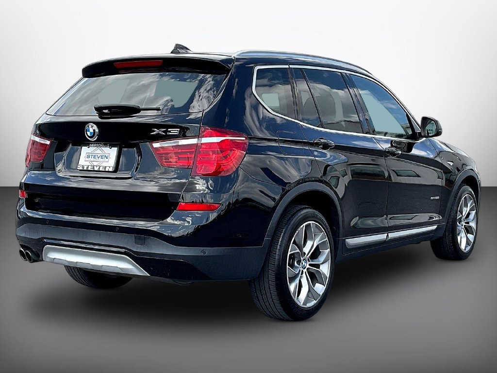 Used 2017 BMW X3 sDrive28i RWD image 6