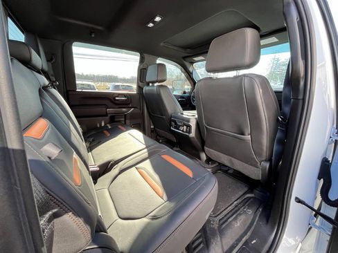 Used 2021 GMC Sierra 2500 AT4 w/ AT4 Premium Plus Package image 33