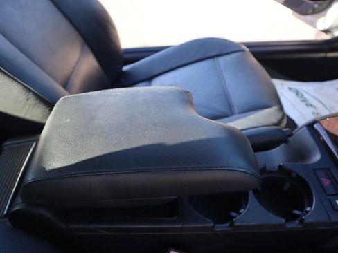 Used 2006 BMW 325Ci Coupe image 17