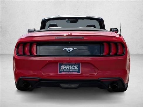 Used 2021 Ford Mustang Premium RWD image 7