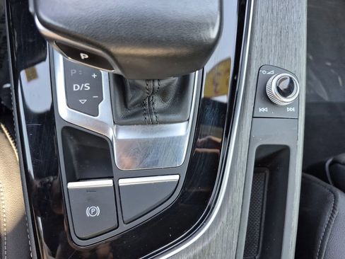 Used 2023 Audi A4 2.0T Premium Plus image 25