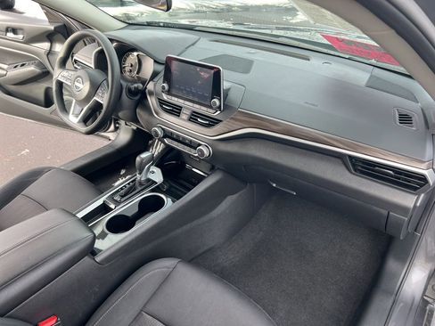 Certified 2024 Nissan Altima 2.5 SV image 20