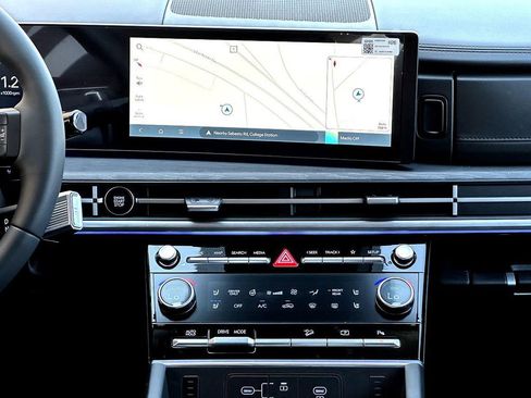 New 2026 Hyundai Santa Fe Limited FWD image 23