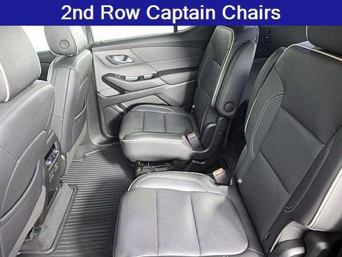 Used 2022 Chevrolet Traverse Premier image 22