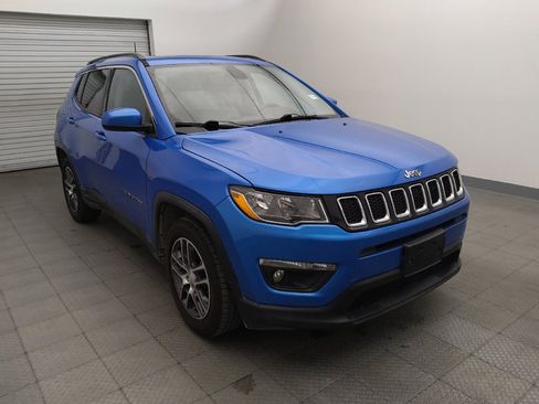 Used 2019 Jeep Compass Latitude FWD image 13