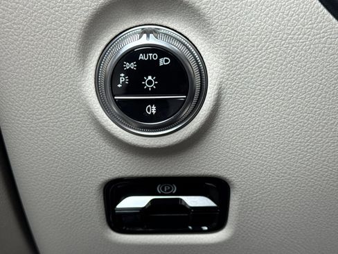 New 2026 Mercedes-Benz CLE 300 4MATIC Cabriolet image 28