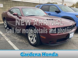 Used 2023 Dodge Challenger SXT RWD video 1