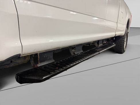Used 2018 Ford F350 XL AWD/4WD image 41