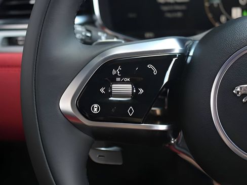 New 2026 Jaguar F-PACE R-Dynamic S AWD/4WD image 21