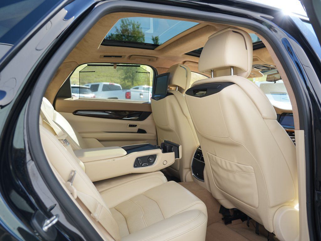 Used 2018 Cadillac CT6 Platinum AWD/4WD image 35