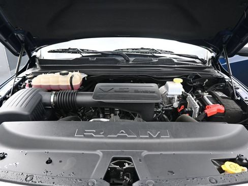 Used 2023 RAM 1500 Big Horn AWD/4WD image 29