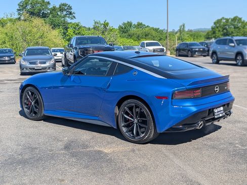 Used 2024 Nissan Z Performance w/ Floor Mat Package image 7