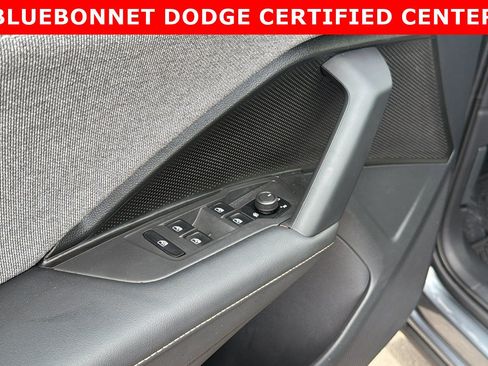 Used 2025 Volkswagen Tiguan S AWD/4WD image 10
