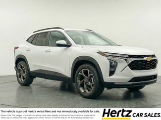 Used 2025 Chevrolet Trax LT video 1