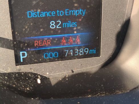 Used 2021 Toyota Corolla LE image 30