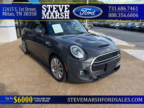 Used 2020 MINI Cooper S w/ Premium Package image 1