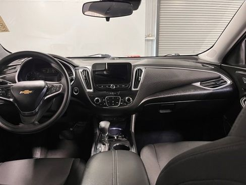 Used 2023 Chevrolet Malibu LT image 20