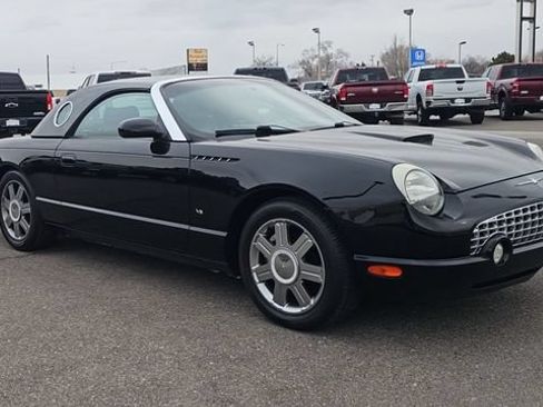 Used 2004 Ford Thunderbird RWD image 2