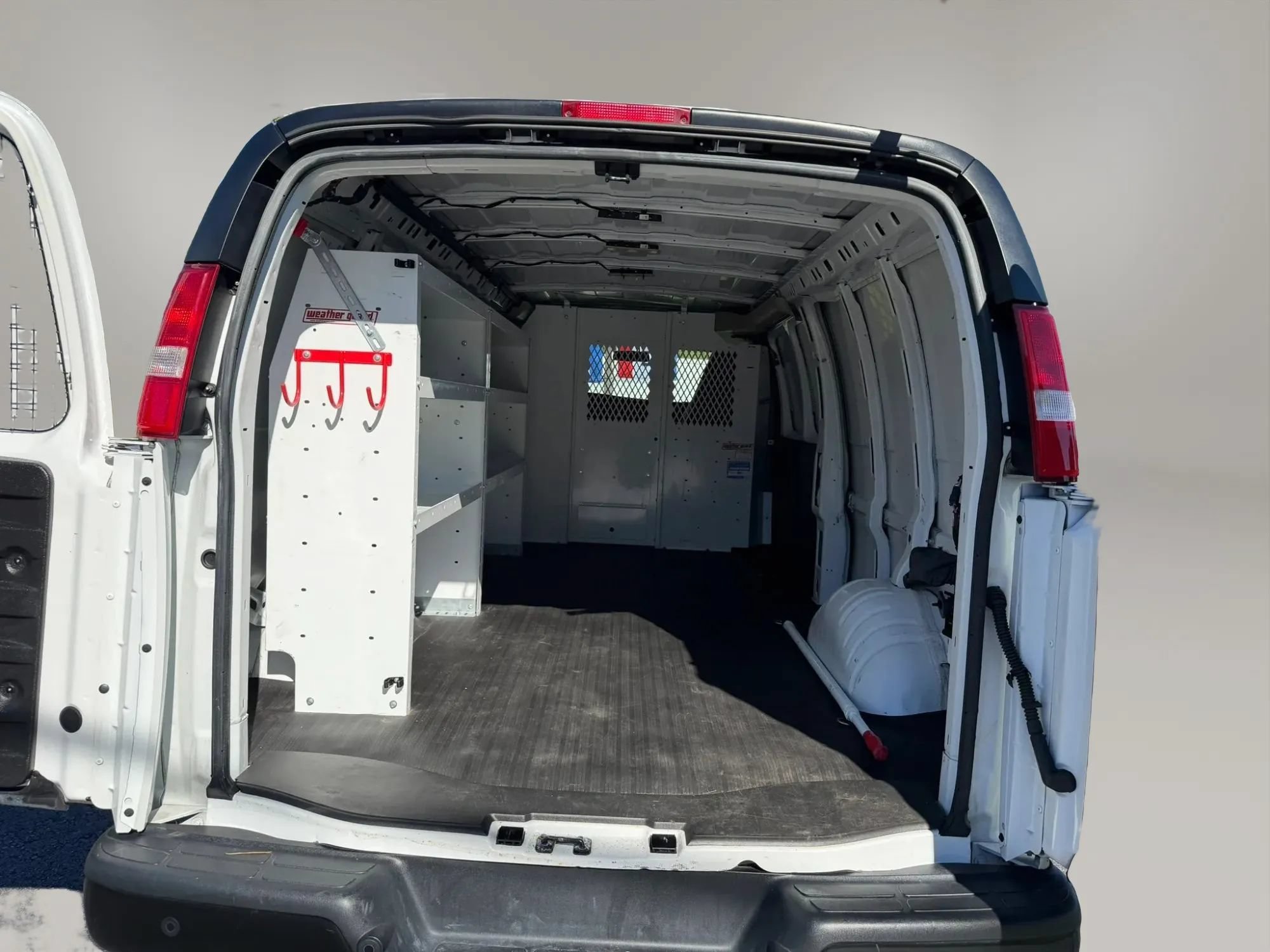 Used 2023 Chevrolet Express 2500 Extended w/ Driver Convenience Package RWD image 3