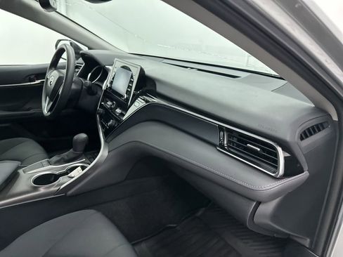 Used 2024 Toyota Camry LE w/ Convenience Package image 25