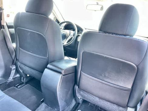 Used 2016 Nissan Altima 2.5 S w/ Power Driver Seat Package FWD image 13