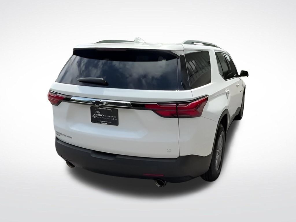 Used 2024 Chevrolet Traverse LT w/ LPO, Cargo Package AWD/4WD image 13