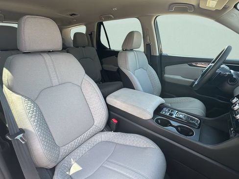 Used 2023 Honda Pilot LX image 15