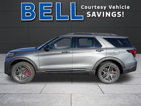 New 2026 Ford Explorer ST-Line w/ ST-Line Street Pack image 5
