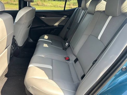 Used 2025 Toyota Camry SE w/ Multimedia Upgrade Package FWD image 21