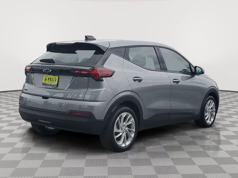 New 2027 Chevrolet Bolt LT w/ Comfort Package FWD image 4