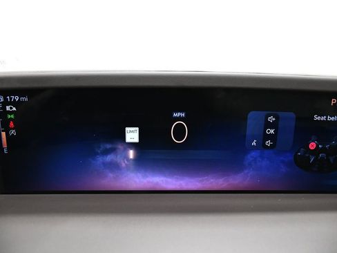 Used 2024 Lincoln Nautilus Black Label image 12