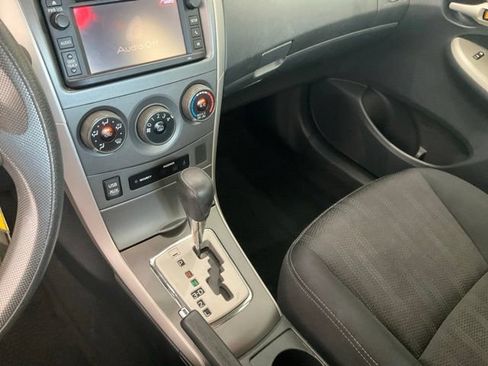 Used 2013 Toyota Corolla S FWD image 11