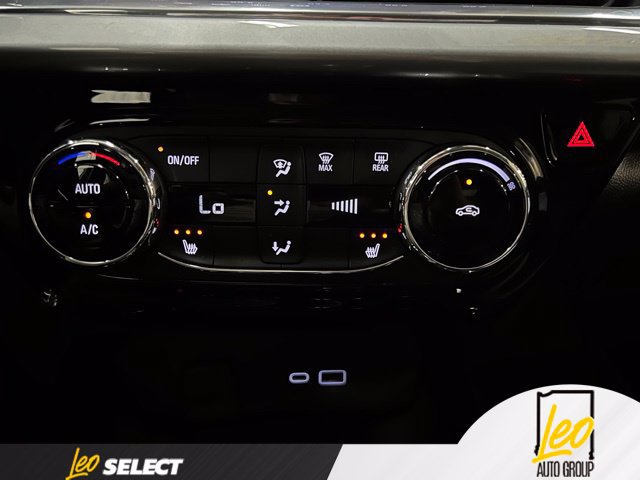 Used 2025 Chevrolet Trax LT w/ Driver Confidence Package FWD image 15
