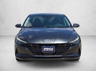 Used 2021 Hyundai Elantra SEL w/ Convenience Package FWD video 2