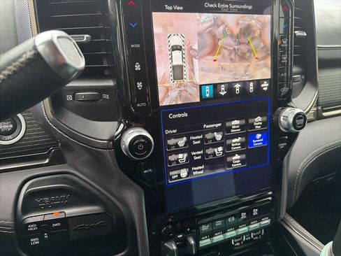 Certified 2021 RAM 2500 Limited image 8