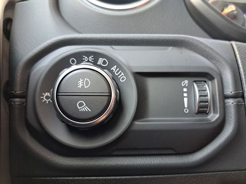 New 2026 Jeep Gladiator Sport image 15