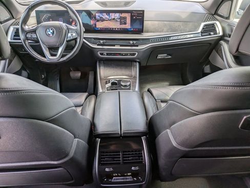 Used 2024 BMW X5 sDrive40i RWD image 16