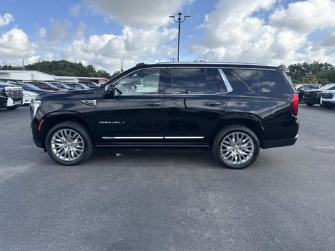 New 2026 GMC Yukon Denali w/ Denali Reserve Package AWD/4WD image 6